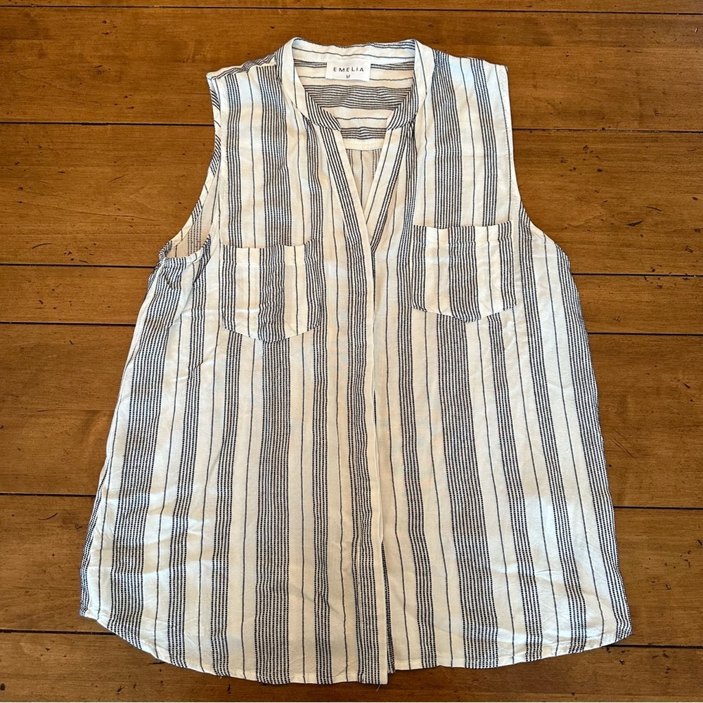 Emelia Button-down V-Neck Sleeveless Top White/Blue Stripe Women's Medium